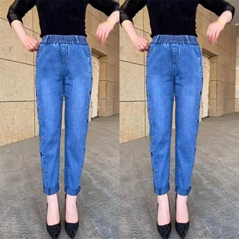 Middle-aged Women's Jeans Autumn Winter Stretch Waist Embroidery Denim Pants Large size Loose Female Straight Casual Pants 5XL