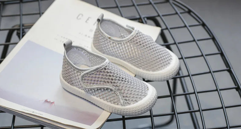 Kids Summer Shoes for Boys Girls Toddlers Children Casual Flats Air Mesh Net Breathable Hollow Cut-outs Sneakers Soft Fashion