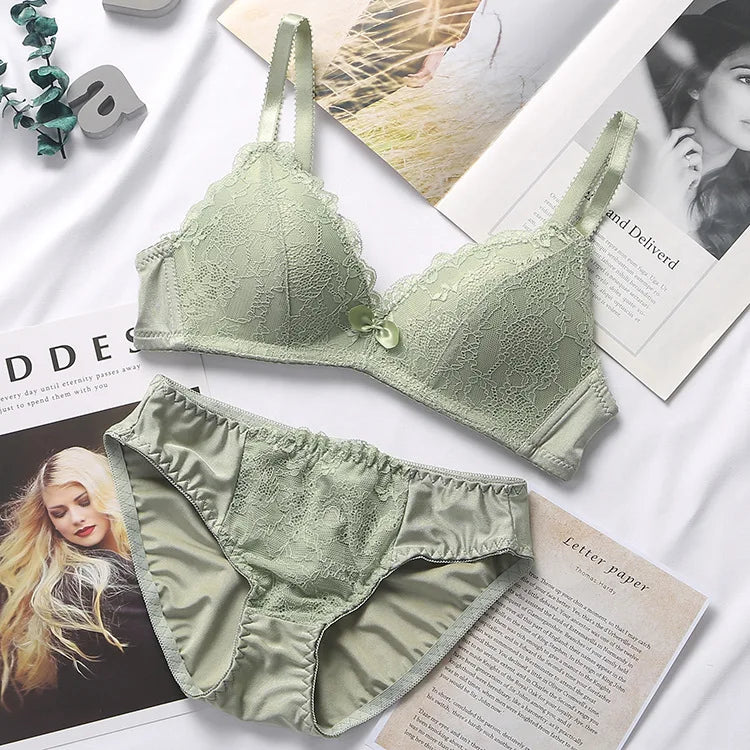 Women Briefs Female Intimates Lace Bra Sets Seamless Underwear Plus Size Sexy Panties Lingerie Padded Bralette Ultrathin ABC Bra