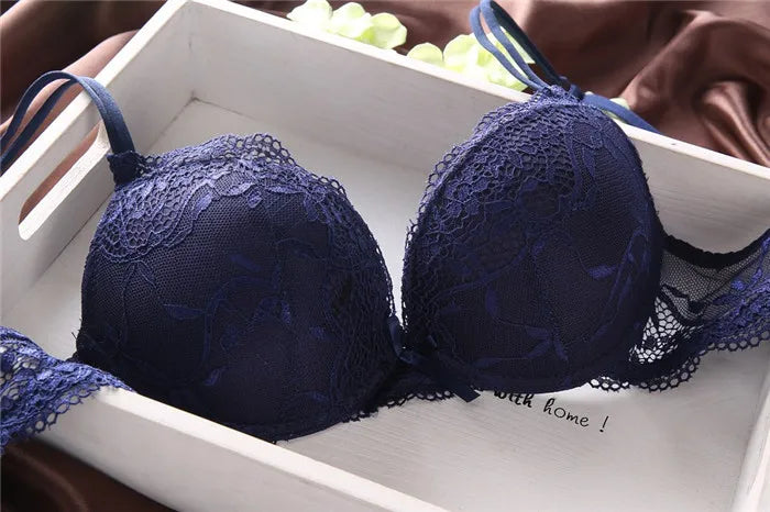 European Style Sexy Bra Set Women Cotton Underwear Sexy Lace Panties Female Push Up Brassiere Fashion Solid Color Lingerie Set