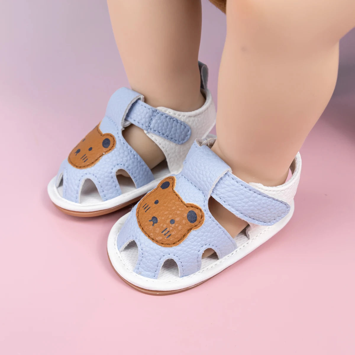 Summer Baby Toddler Shoes 0-18 Months Baby Soft Bottom Non-slip Head Wrapped Anti-collision Hundred Sandals Classic Bear Shoes