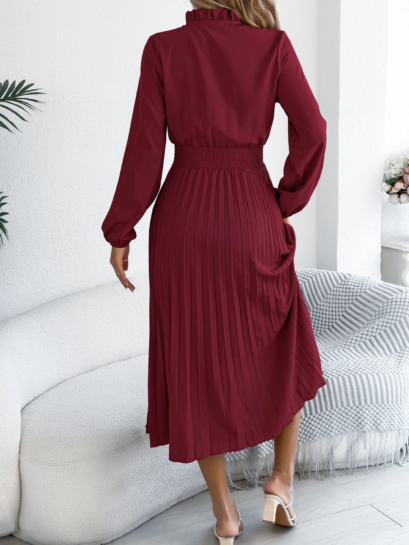 Elegant Dresses for Women 2025 Autumn Winter Casual Solid Color V Neck Lace Up Pleated Maxi Dress Red Khaki Green Woman Dresses