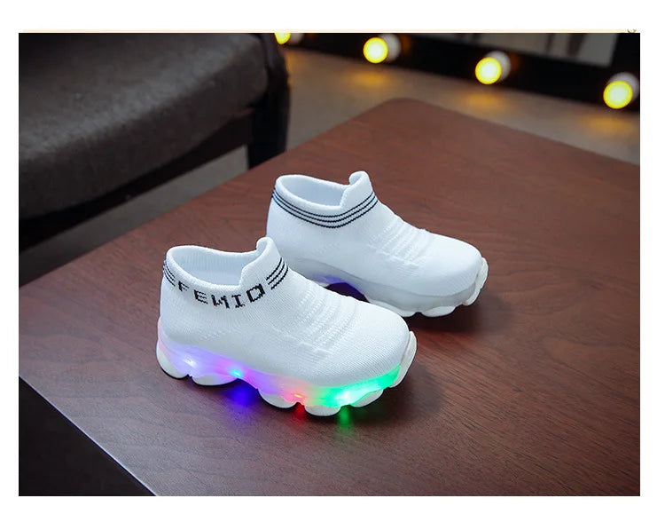Kids Casual Sneaker Kids Shoes for Girl  LED Light Shoes Sports Shoes Luminous Socks Shoes Cozy Young Children Boys Shoes Tennis
