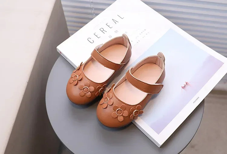 Kids Black Shoes Soild Color Casual Girls Flat Shoes Versatile Sweet Flowers 2025 Autumn New Children Princess Shoes Performance