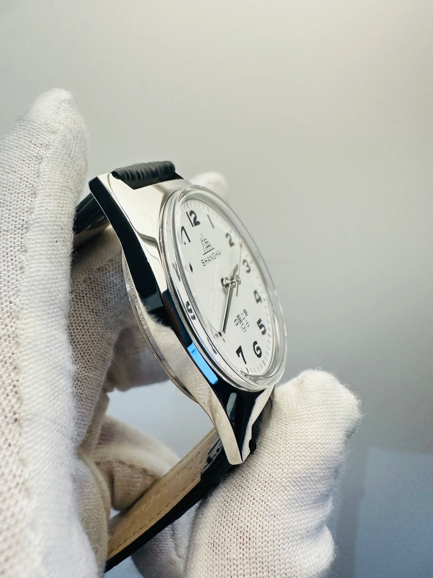 Vintage-Inspired Shanghai 7120 Watch 36mm - Mechanical Men's Wristwatch for Collectors & Watch Enthusiasts