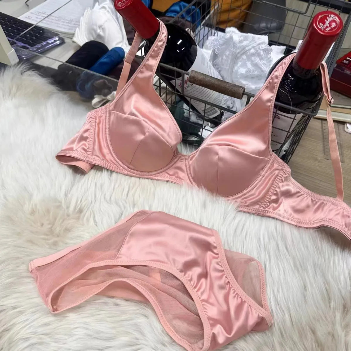 Women Casual Daily Bra Set Thin Elegant Lingerie Set Ladies Underwear Plain Bra and Panty Set