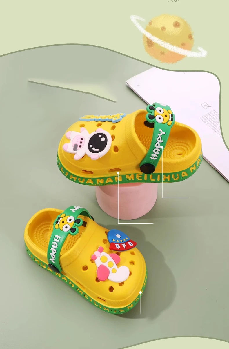 Kids' Sandals Baby & Toddler Slippers for Ages 1-5 Fashionable Breathable Waterproof Hole-Pattern Infant Clogs
