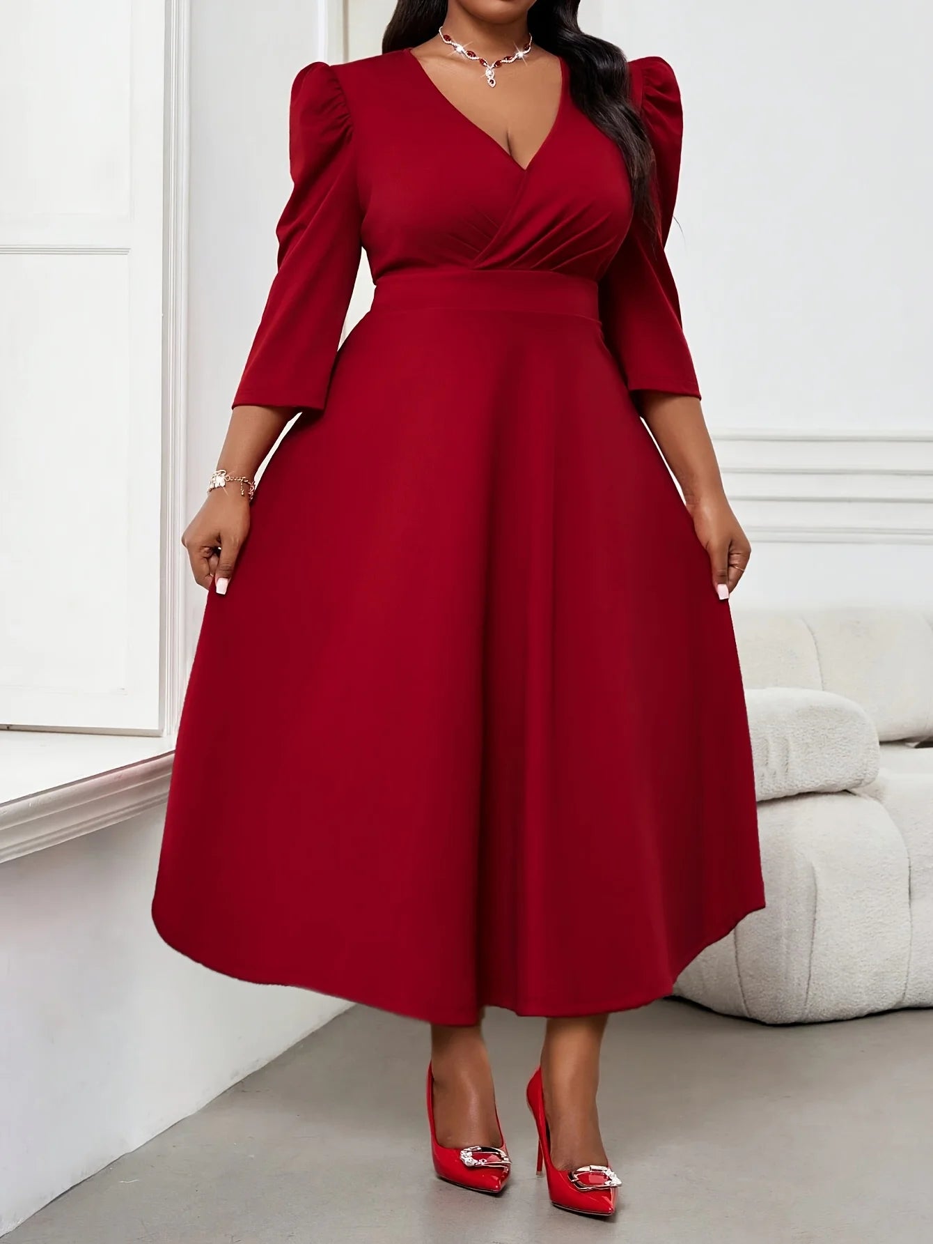 Elegant red dress for large-sized women, high-end women's wear, spring and autumn three-quarter sleeves, elegant women's wear gr