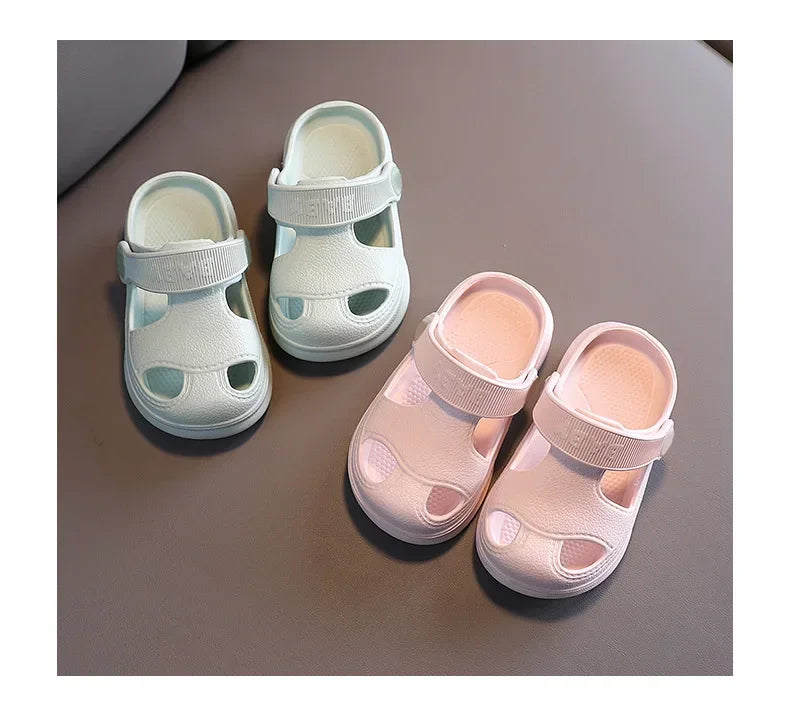 New Children Summer Hole Shoes Baby Nice Anti-slip Soft Floor Boys Girls Beach Sandals Slippers 1-6 Years Kids