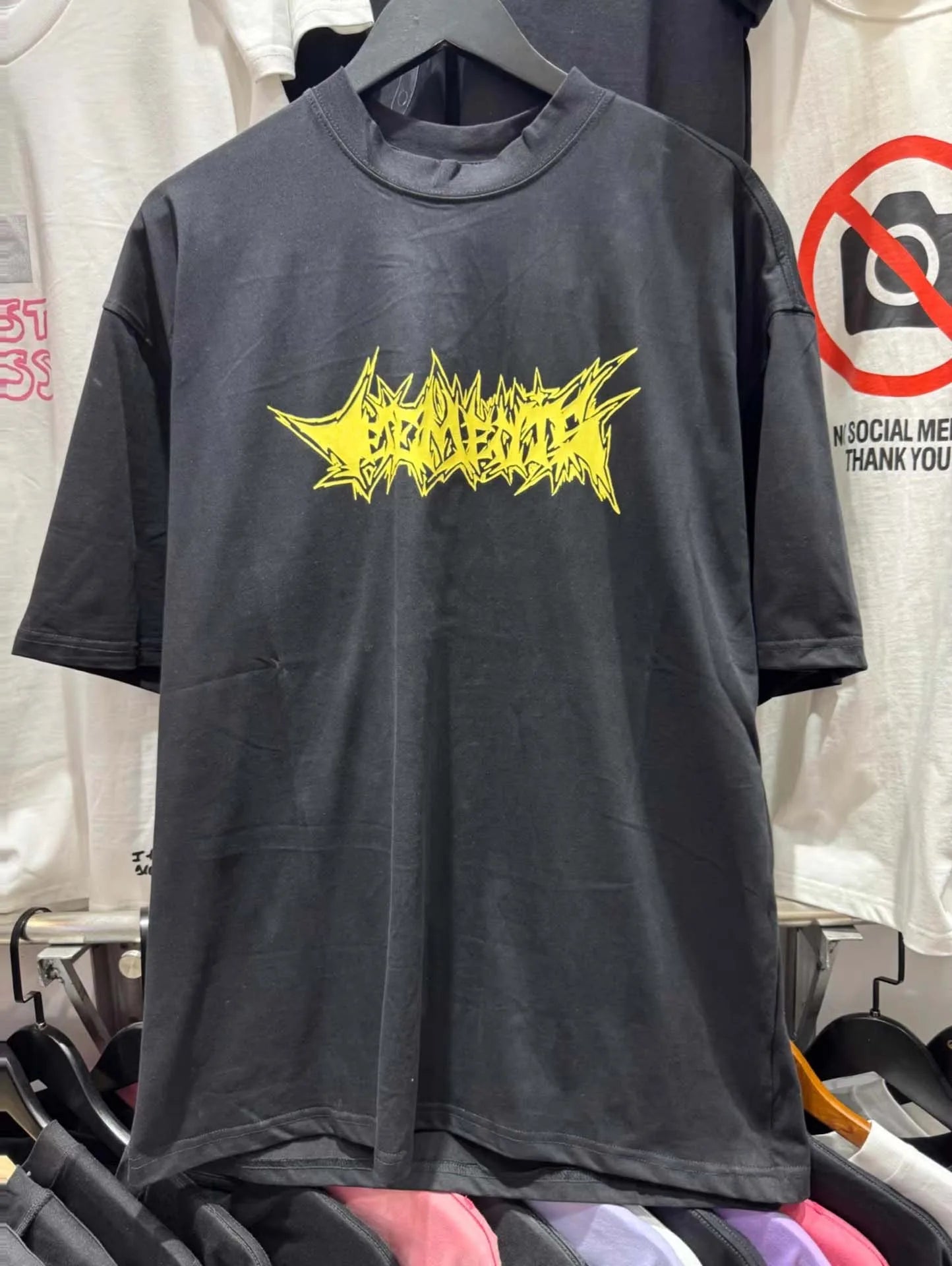 Top Version 1:1 VT Paris Very Expensive T-shirt Printed Women Men T shirts tees Hiphop Oversized HeavyCotton Men T-shirt