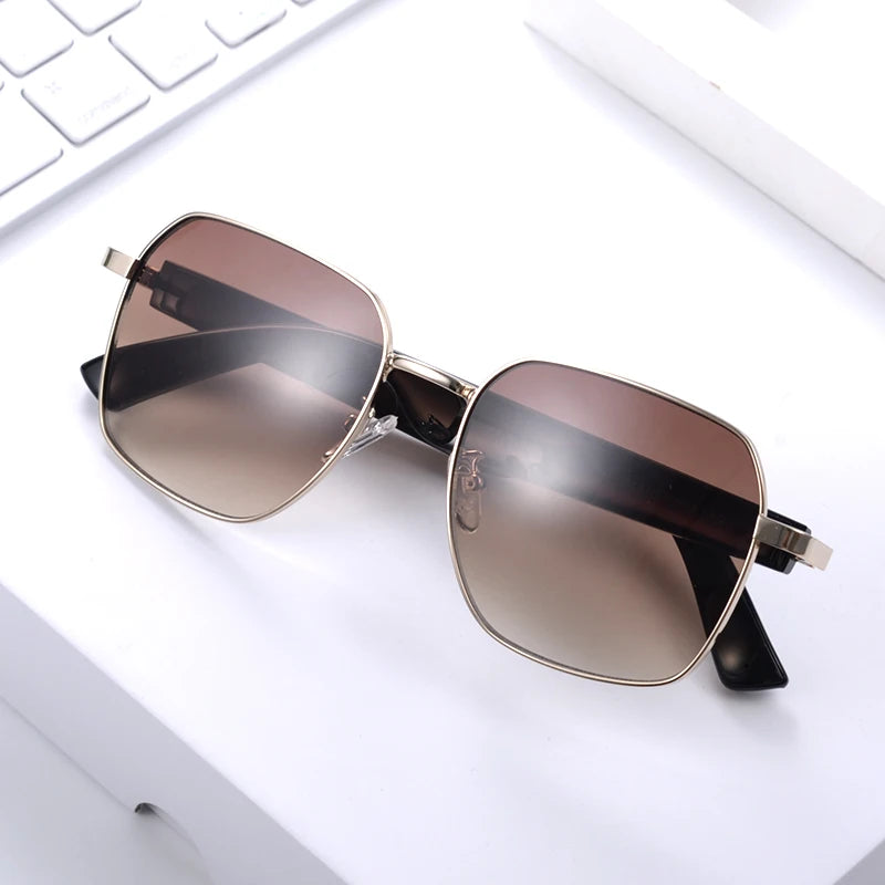 Smart Sunglasses Bluetooth glasses,Wireless HD UV Protective Lens Eyewear Waterproof Speaker,listen to songs, talk sunglasses