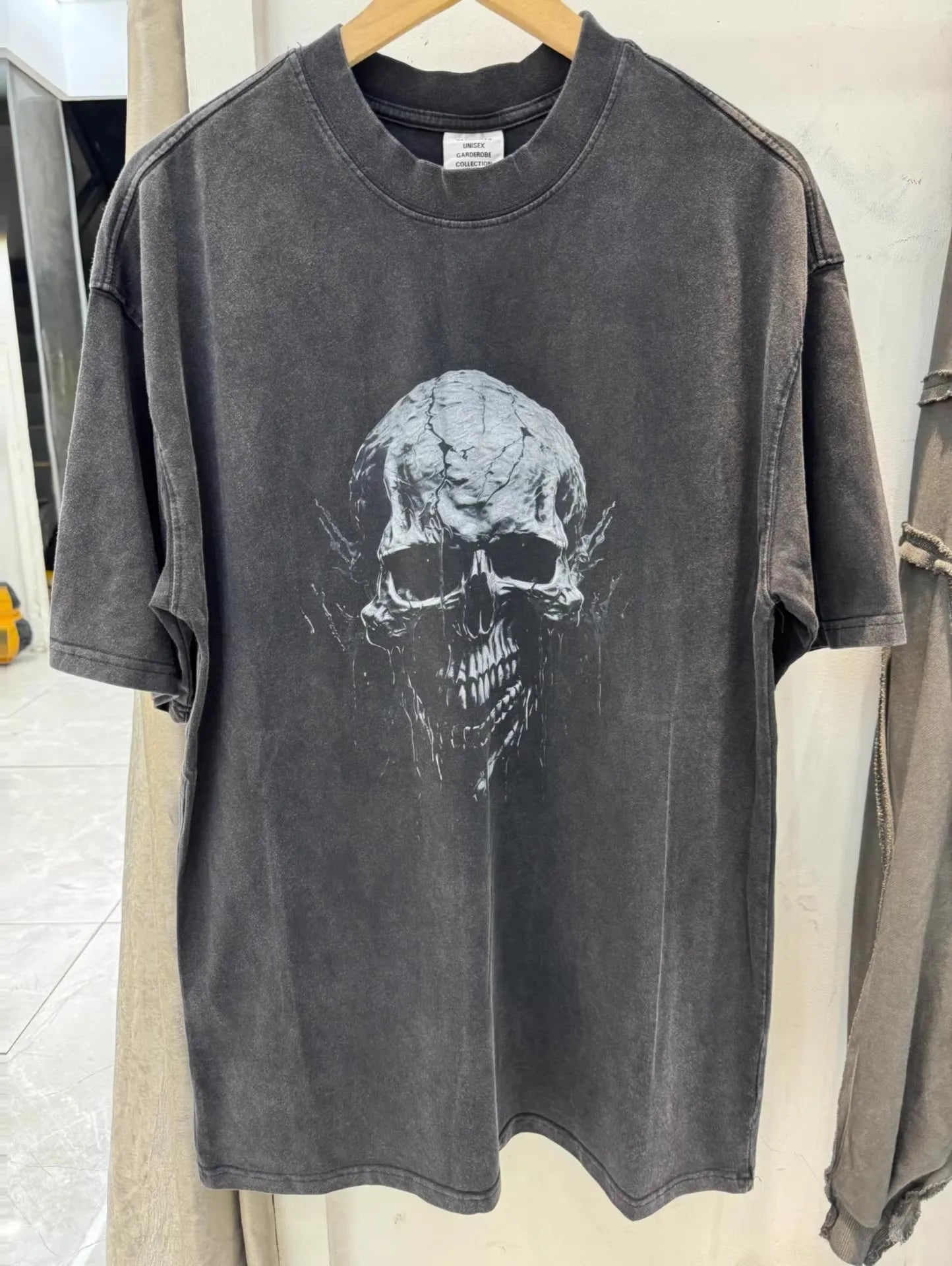 Top Version 1:1 VT Paris Very Expensive T-shirt Printed Women Men T shirts tees Hiphop Oversized HeavyCotton Men T-shirt