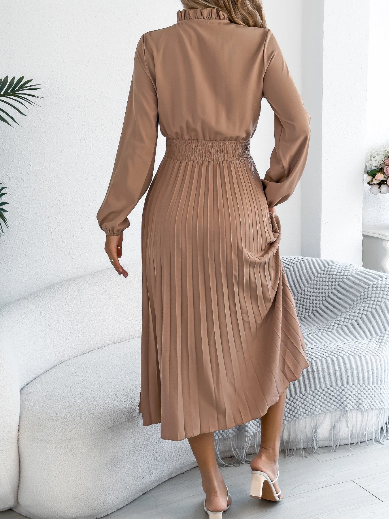 Elegant Dresses for Women 2025 Autumn Winter Casual Solid Color V Neck Lace Up Pleated Maxi Dress Red Khaki Green Woman Dresses