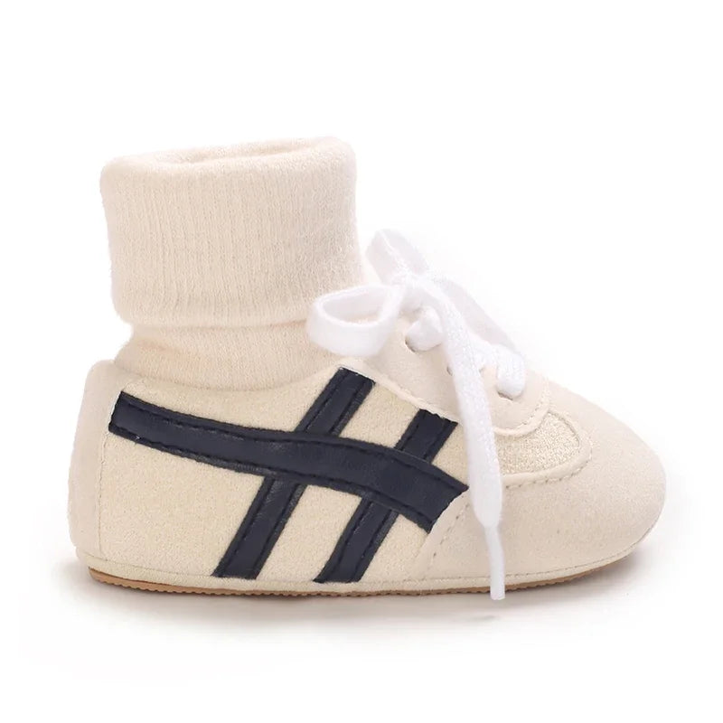 Spring and Autumn Baby Shoes for Boys and Girls 0-1 Years Old Shoes and Socks Do Not Drop Soft Bottom Anti Slip Sneakers 6-12M