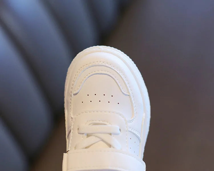 Tenis Sneakers Kids Spring/Autumn New Boys Girls Sports Shoes Casual Board Shoes Leather Soft Soled Children Small White Shoes