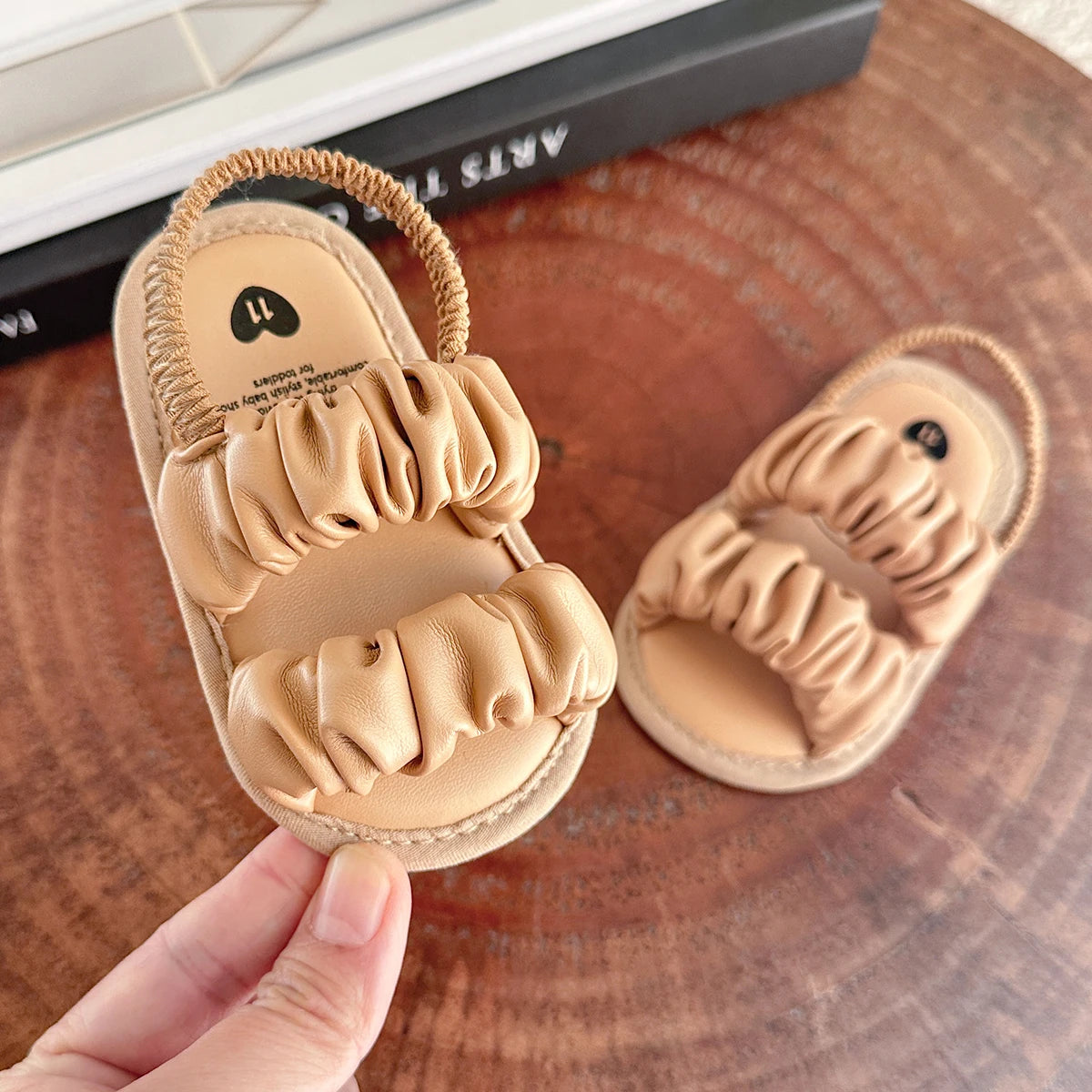 Baby Boys Girls Sandals Soft Sole Summer Infant Wedding Dress Flat Shoes Beach Sandal Newborn Crib Shoes First Walkers