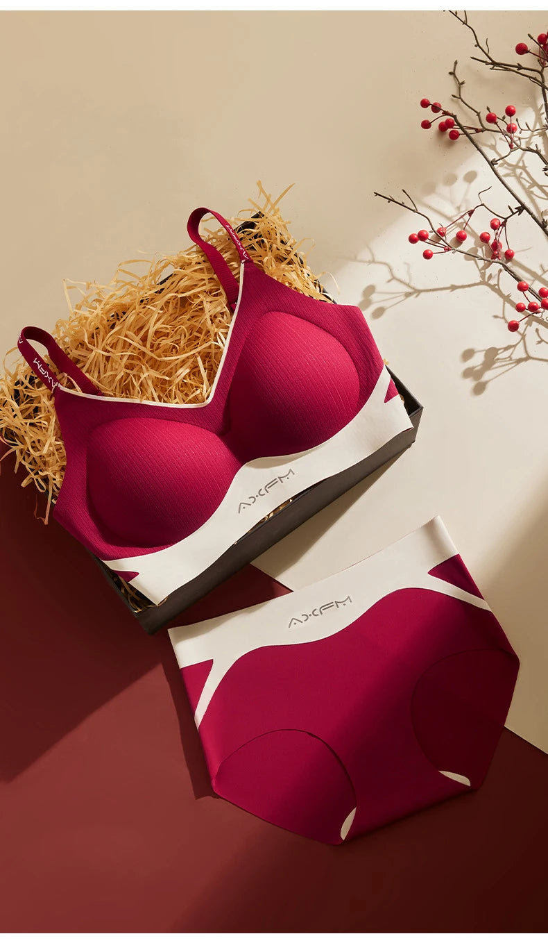 Women's 2 Piece Bra And Panty Set Comfortable Wireless Push-Up Seamless Soft Support Invisible Underwear Female