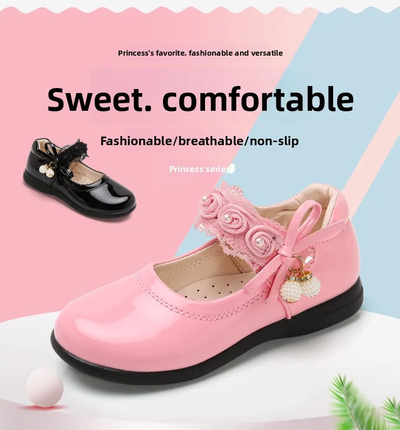 Kids Black Performance Shoes Soft Sole for Students Flat Shoes Casual Versatile 2025 New Kids Princess Shoes with Sweet Pendant