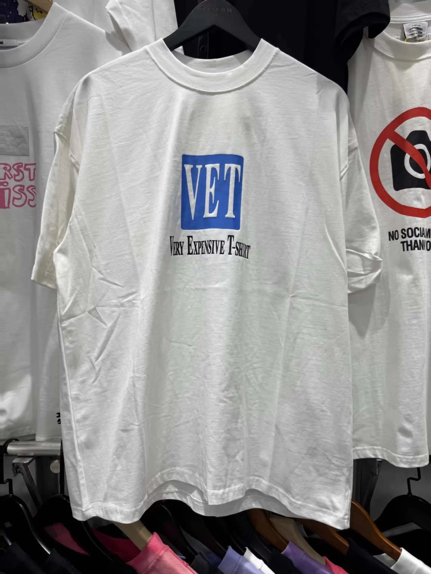 Top Version 1:1 VT Paris Very Expensive T-shirt Printed Women Men T shirts tees Hiphop Oversized HeavyCotton Men T-shirt