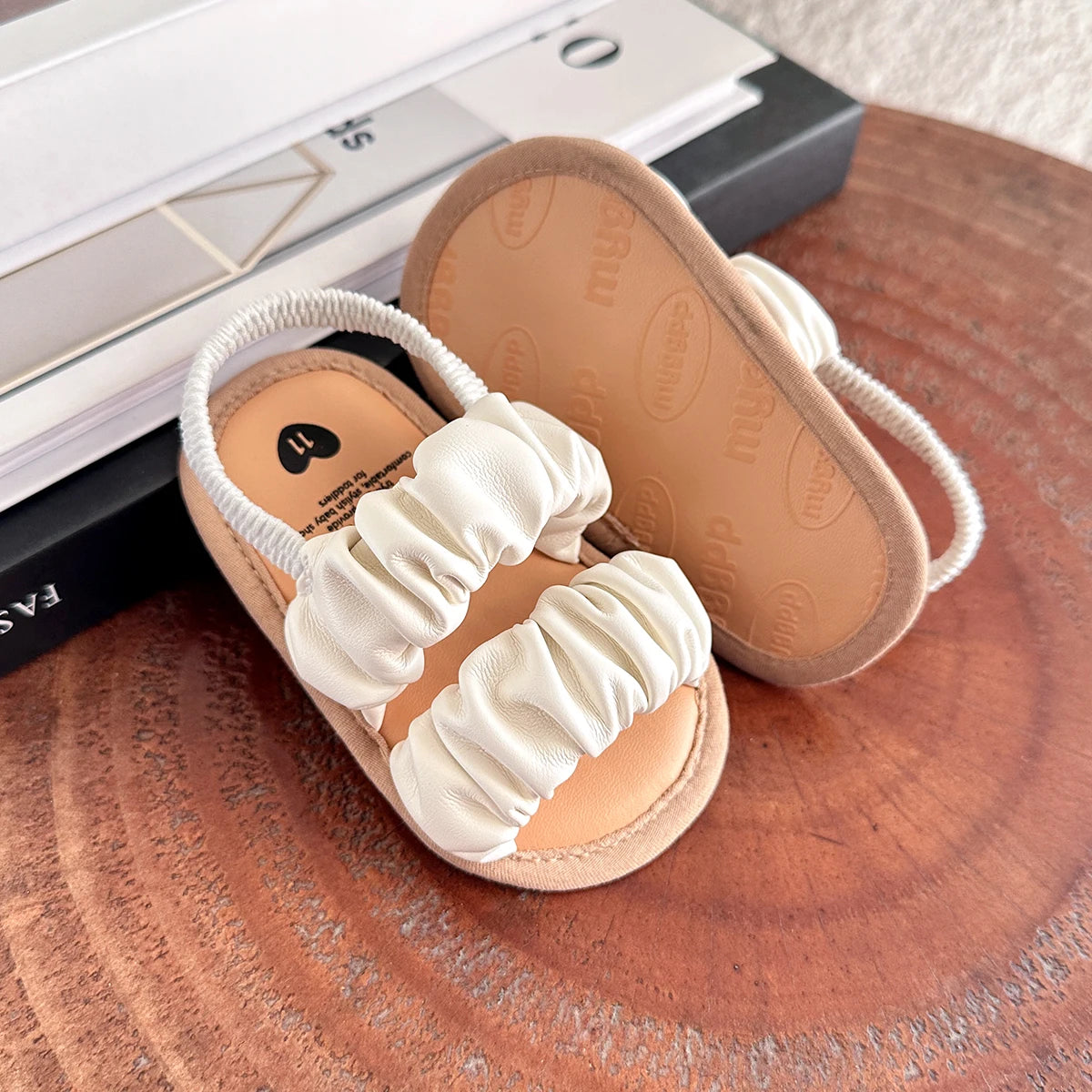 Baby Boys Girls Sandals Soft Sole Summer Infant Wedding Dress Flat Shoes Beach Sandal Newborn Crib Shoes First Walkers