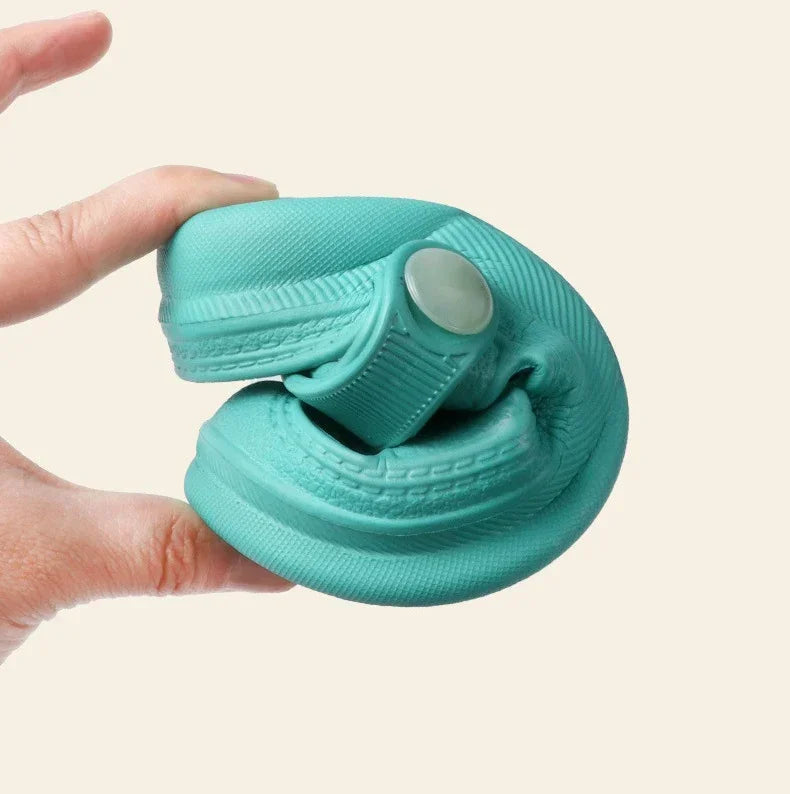 New Children Summer Hole Shoes Baby Nice Anti-slip Soft Floor Boys Girls Beach Sandals Slippers 1-6 Years Kids