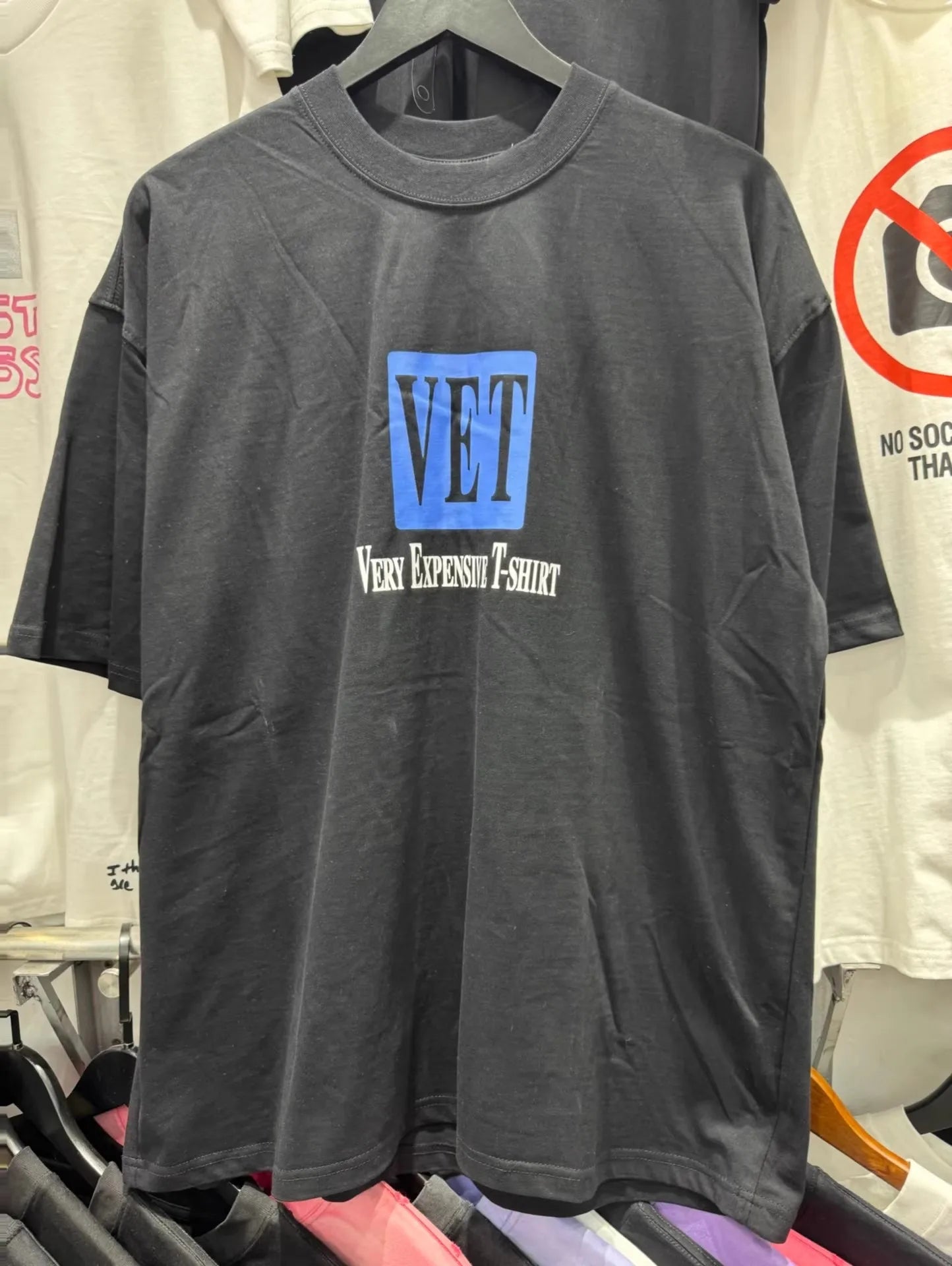 Top Version 1:1 VT Paris Very Expensive T-shirt Printed Women Men T shirts tees Hiphop Oversized HeavyCotton Men T-shirt