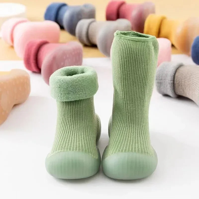 Warm and Comfortable Baby Walking Shoes for Infants Aged 0 To 4 for Newborn Girls and Boys for Children's Winter Floor Socks