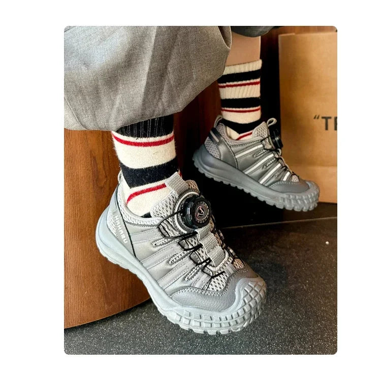 Kids Sports Shoes Non-slip Soft Sole Boys Girls Casual Shoes Ins Trendy 2025 New Fashion Children Sneakers Breathable Comfort