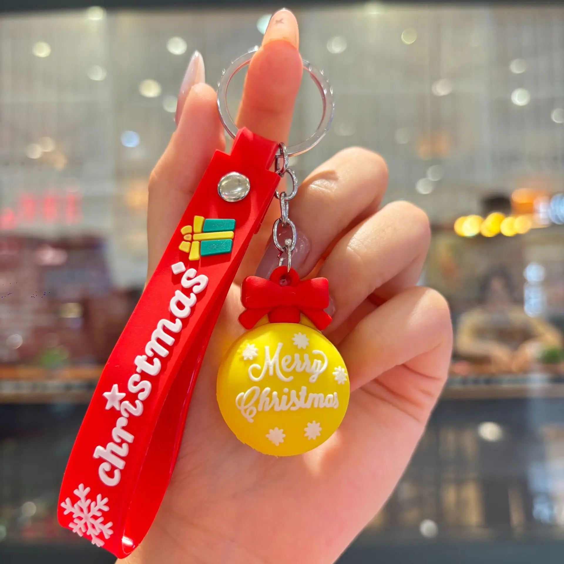 Christmas Gift 2025 Cute Santa Keychain Cartoon Pendant for Bag Car Keys Decor Stocking Stuffer for Kids Children Daughter Son