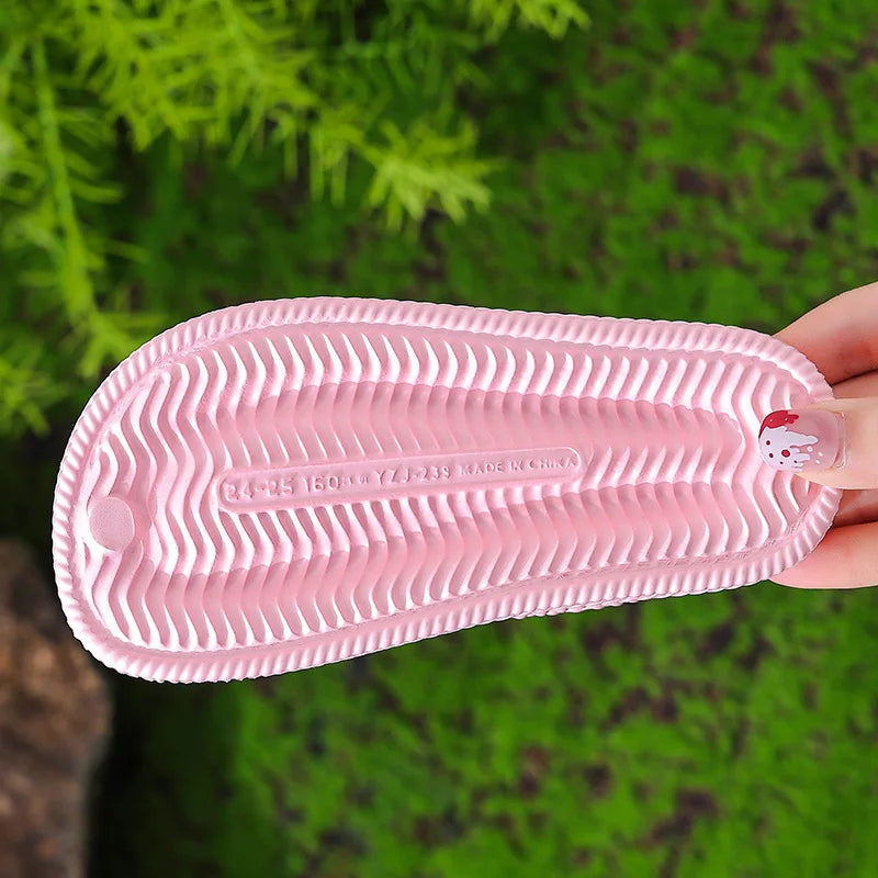 New Summer Aged 2-8 Children Slippers Flower Pattern Lithe Comfort Sandal For Girls Non-slip Seabeach Flip Flops Home Kids Shoes