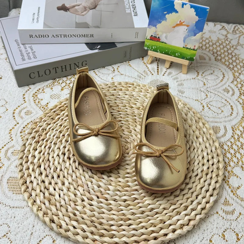 2025 New Kids Shoes Childrens Bowknot Princess Shoes Girls Flat Leather Shoes Gold Silver Red Spring Autumn For 3-10T