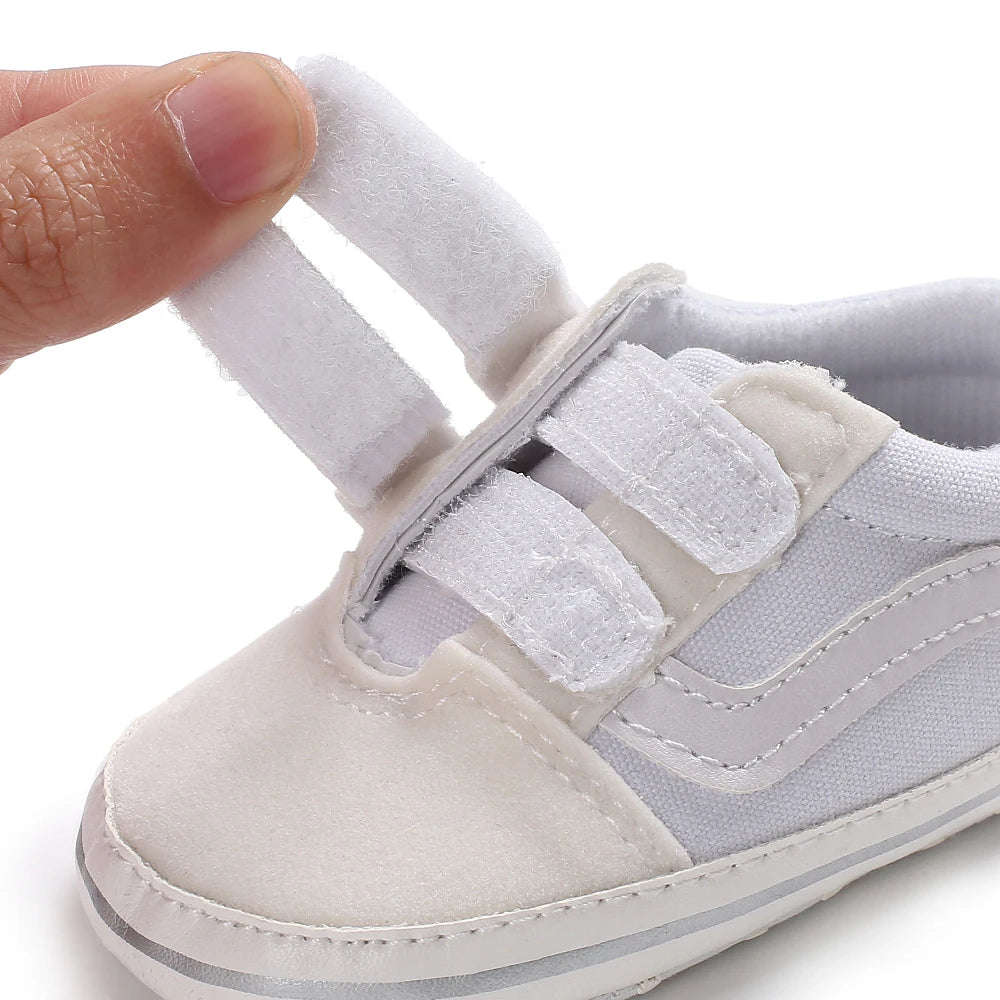 0-18M Newborn Baby Shoes for Boys First Walker Classic Canvas Casual Sports Shoes Soft Sole Comfortable Walking Shoes