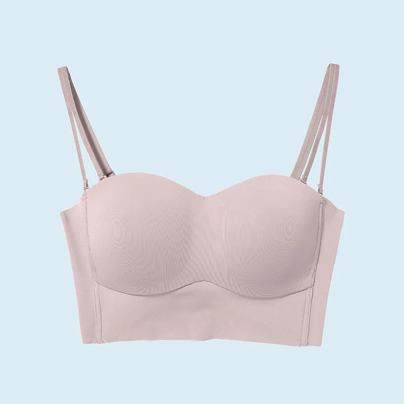 Women's Bra Is Comfortable Without Underwire  with A Concentrated Chest and A Beautiful Back It Is A 1/2 Cup Thin Lingerie