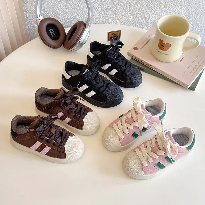 Kids Sports Shoes Non-slip Soft Sole 2025 New Boys Girls Casual Shoes Striped Trendy Students Skate Shoes Round Toes Hook&loop