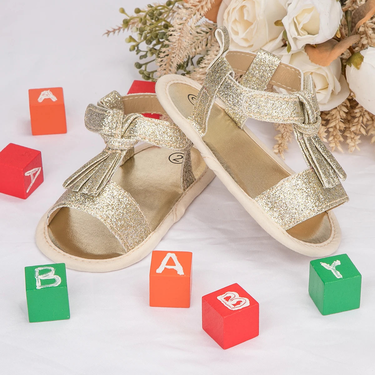 Summer Baby Toddler Shoes 0-18 Months Baby Soft Bottom Non-slip Head Wrapped Anti-collision Hundred Sandals Classic Bear Shoes