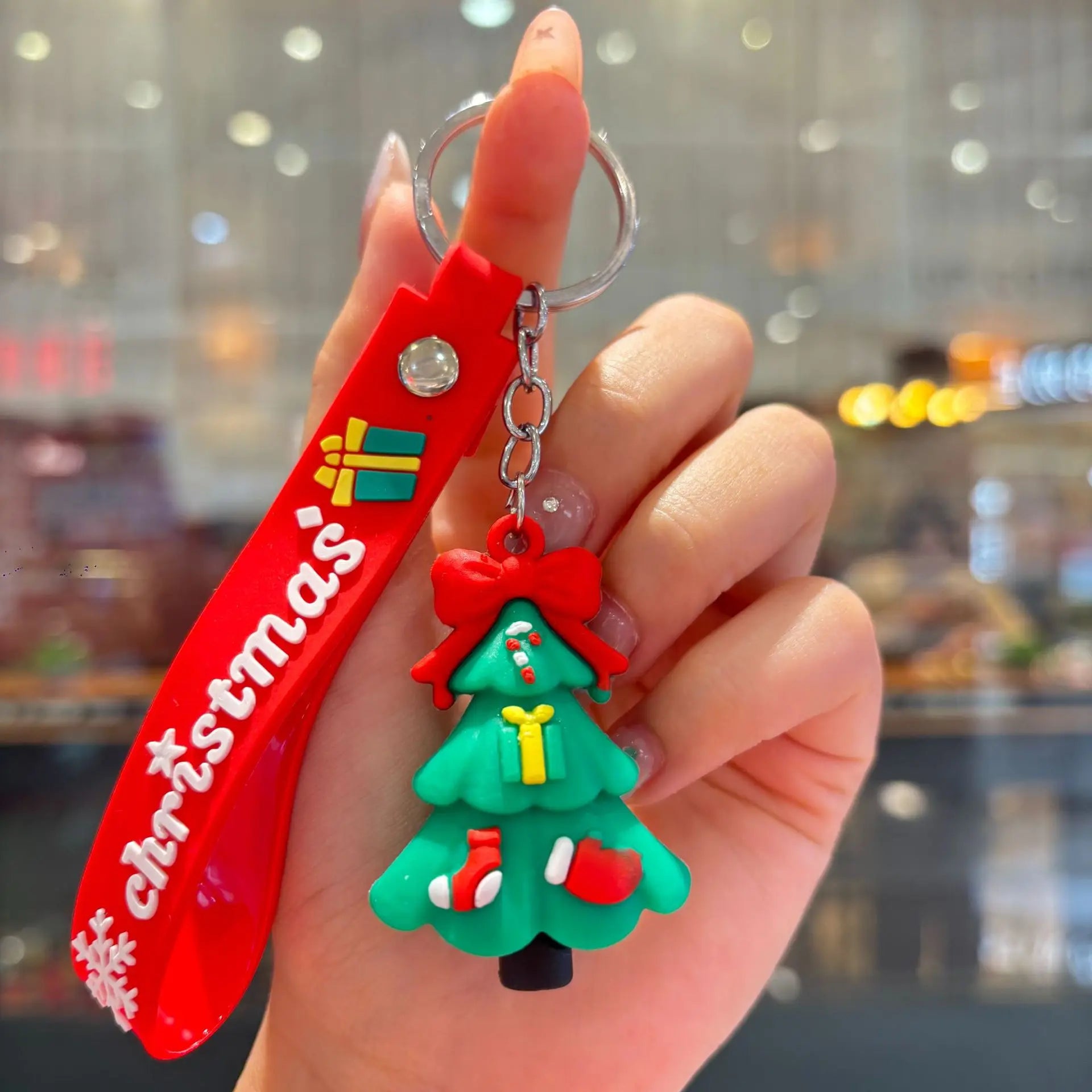 Christmas Gift 2025 Cute Santa Keychain Cartoon Pendant for Bag Car Keys Decor Stocking Stuffer for Kids Children Daughter Son