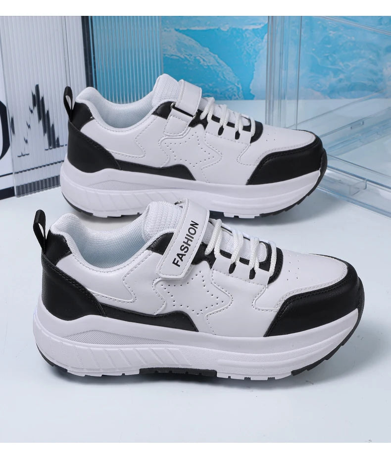 Kids Roller Skate Shoes Fashion Casual Sports Children 4-Wheels Sneakers for Boys and Girls Gift Nice Footwear