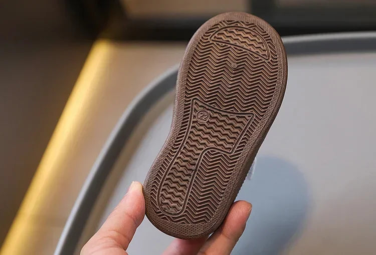 Kids Sneakers Lightweight Children's Shoes Spring Autumn Non-slip Sole Casual Shoes PU Leather Upper Boys Girl Sneakers 3 Color