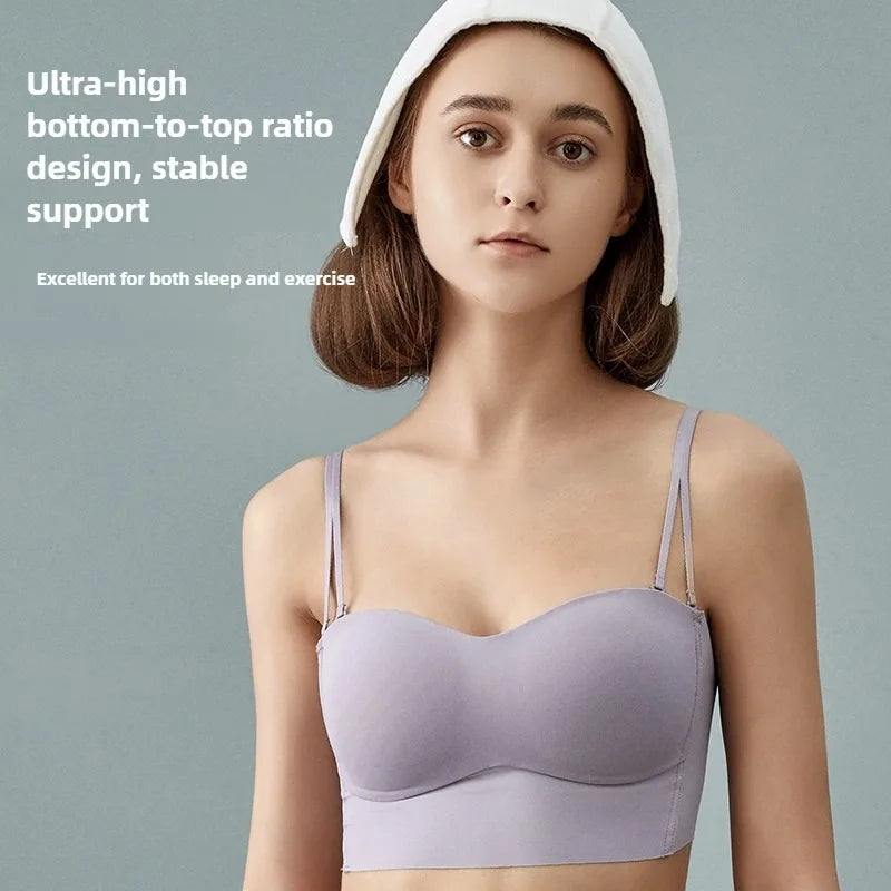 Women's Bra Is Comfortable Without Underwire  with A Concentrated Chest and A Beautiful Back It Is A 1/2 Cup Thin Lingerie