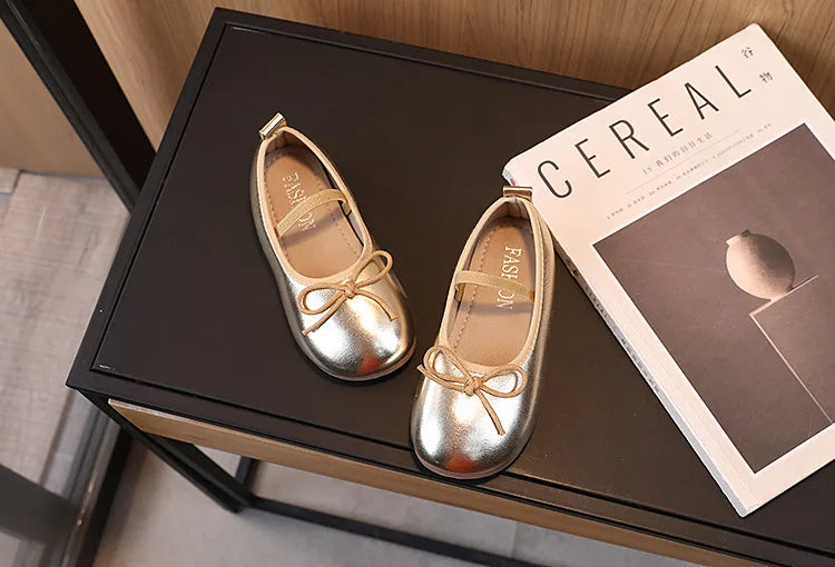 2025 New Kids Shoes Childrens Bowknot Princess Shoes Girls Flat Leather Shoes Gold Silver Red Spring Autumn For 3-10T