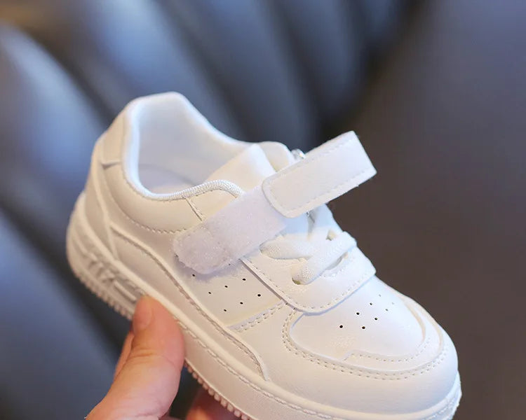 Tenis Sneakers Kids Spring/Autumn New Boys Girls Sports Shoes Casual Board Shoes Leather Soft Soled Children Small White Shoes