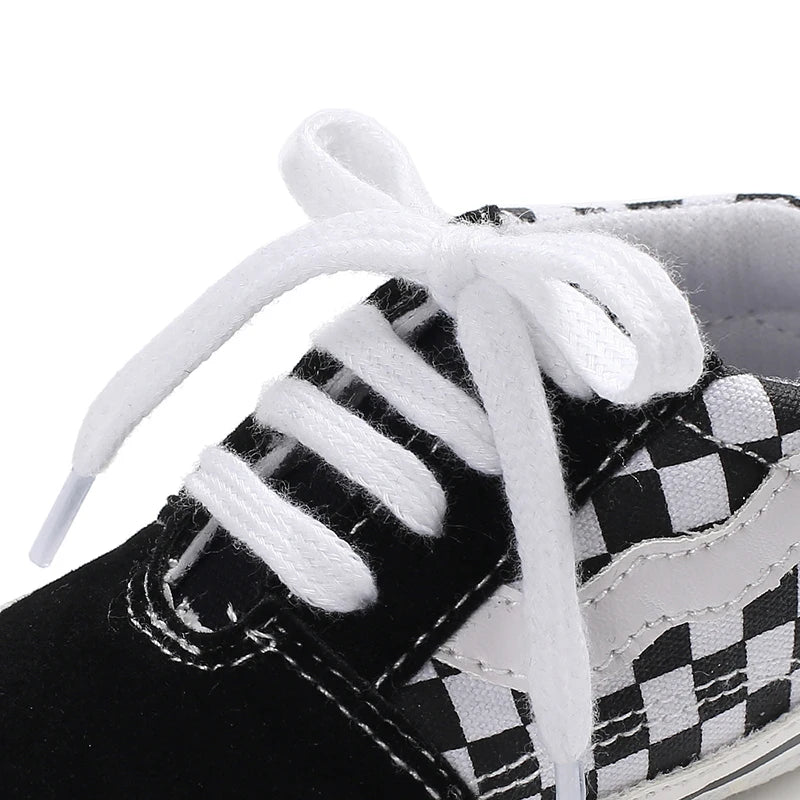 0-18M Newborn Baby Shoes for Boys First Walker Classic Canvas Casual Sports Shoes Soft Sole Comfortable Walking Shoes