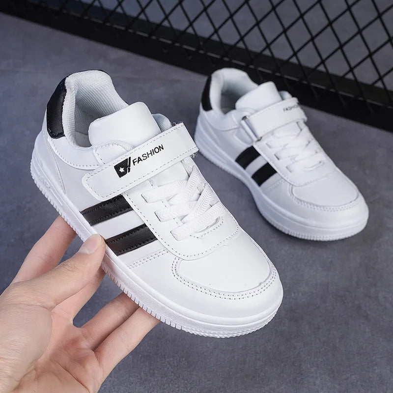 Kids School Sports Walking Shoes Fashion White Casual Sneakers for Boys & Girls Non-Slip Soft Sole Children's Running Shoes