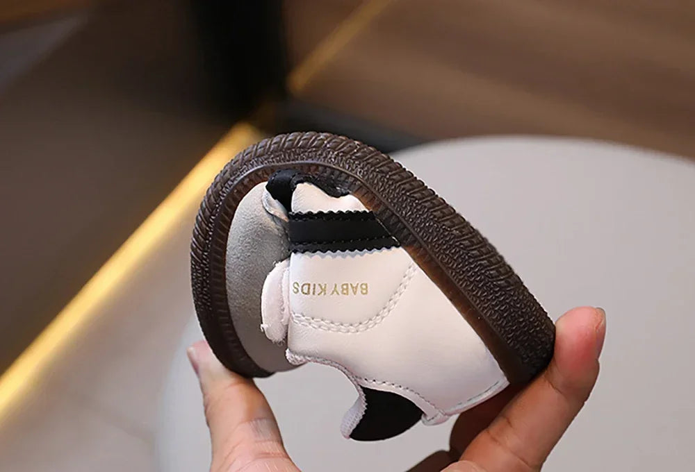 2025 Spring Kids Barefoot Shoes Children Walking Flats Boys Girls Fashon Sneakers Soft-soled Toddler Little Kids Tennis Shoes