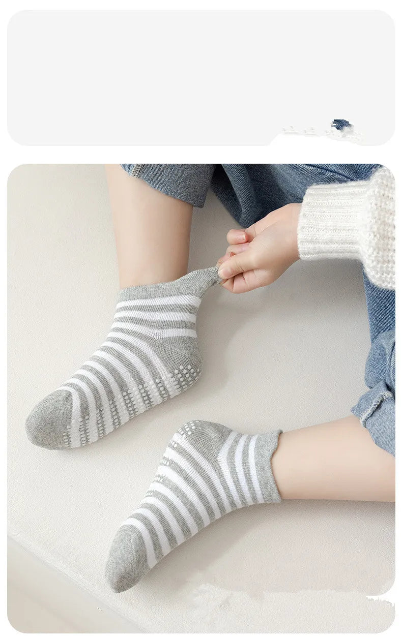 6 Pairs 0-5 Years Old Non-Slip Kids Socks with Grip Little Girls Boys Ankle Socks Infants Toddlers Children Floor Socks