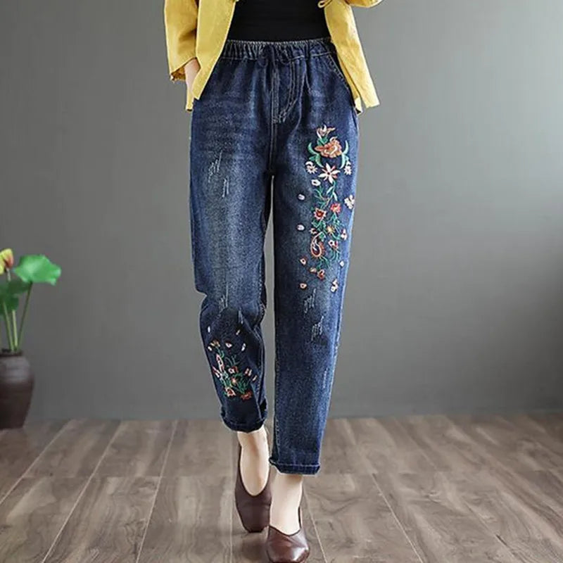 Vintage Jeans Women Embroidered Denim Trousers Streetwear Harem Pants Female Ankle-length New Loose Stretch Mom Jeans Q5760