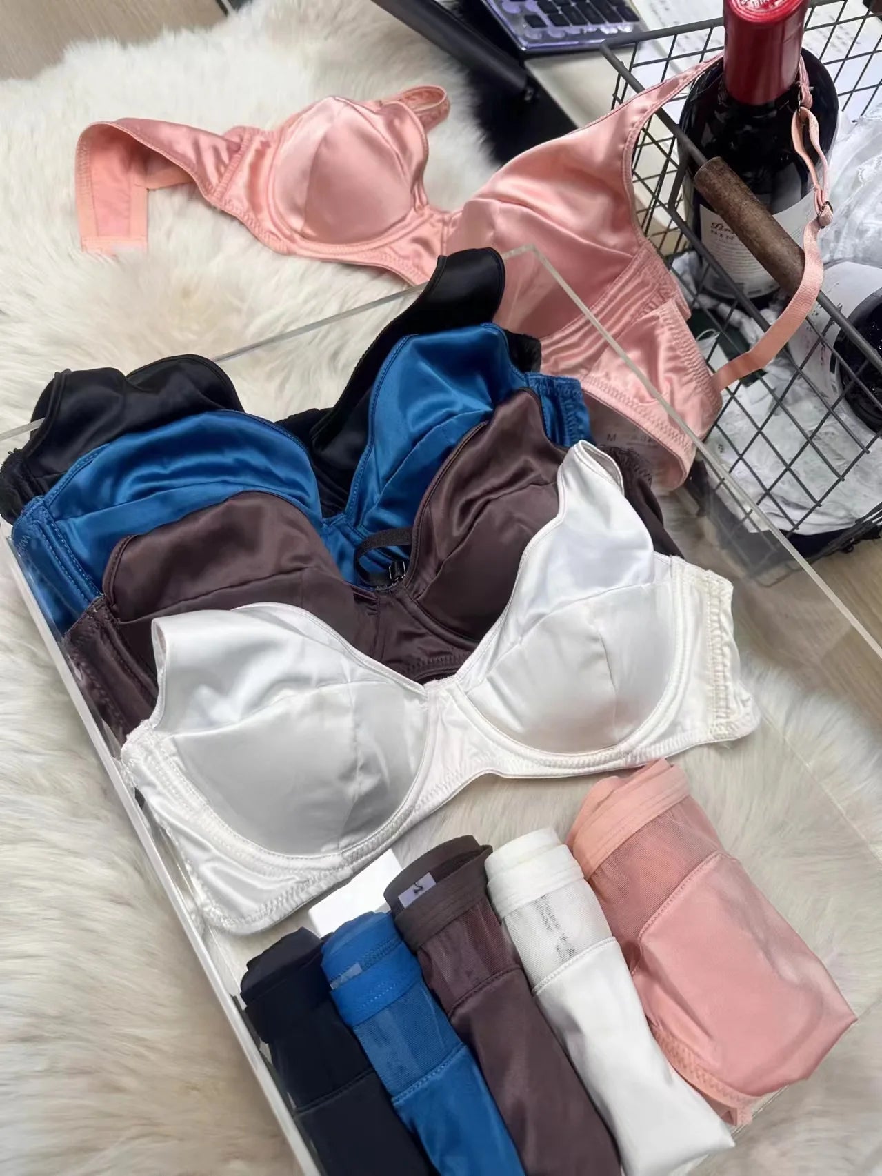 Women Casual Daily Bra Set Thin Elegant Lingerie Set Ladies Underwear Plain Bra and Panty Set