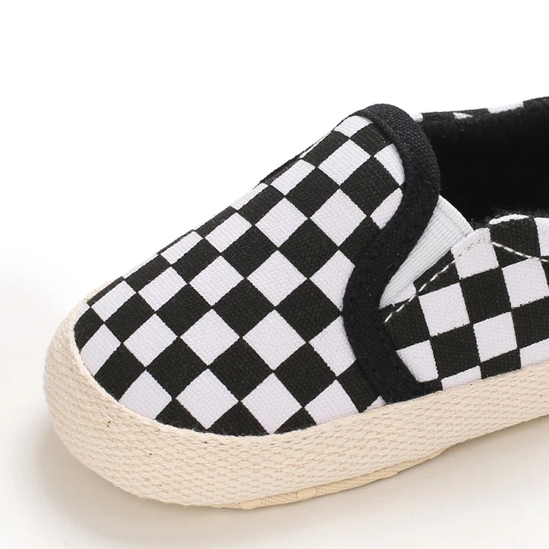 0-18M Newborn Baby Shoes for Boys First Walker Classic Canvas Casual Sports Shoes Soft Sole Comfortable Walking Shoes