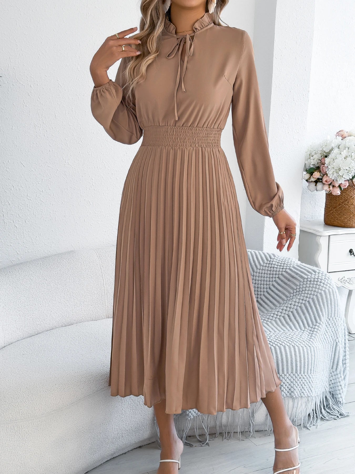 Elegant Dresses for Women 2025 Autumn Winter Casual Solid Color V Neck Lace Up Pleated Maxi Dress Red Khaki Green Woman Dresses