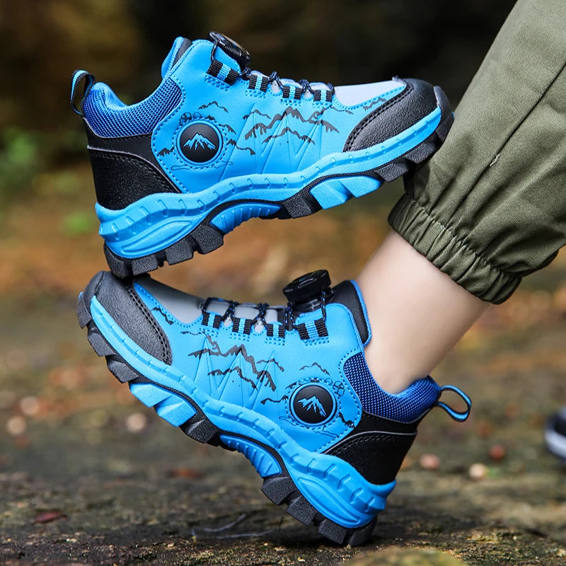 New Autumn Winter Hiking Shoes for Kids Non-Slip Outdoor Shoes Children Warm Mountaineering Trekking Climbing Sports Shoes Boys